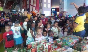 Celebración Fin de Año para los niños del Hotel GHL Costa Azul