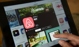 Airbnb se extiende e implementa la «Reserva instantánea»
